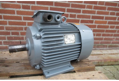 .7,5 KW 1440 RPM, asmaat 38mm.Used.